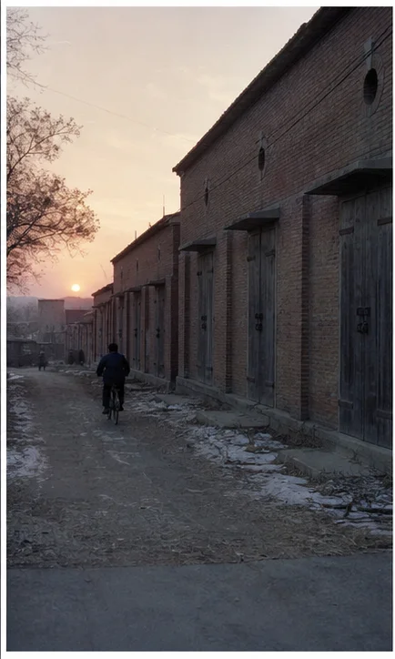 老粮库旧事：封仓以后位置不对的挂锁封面